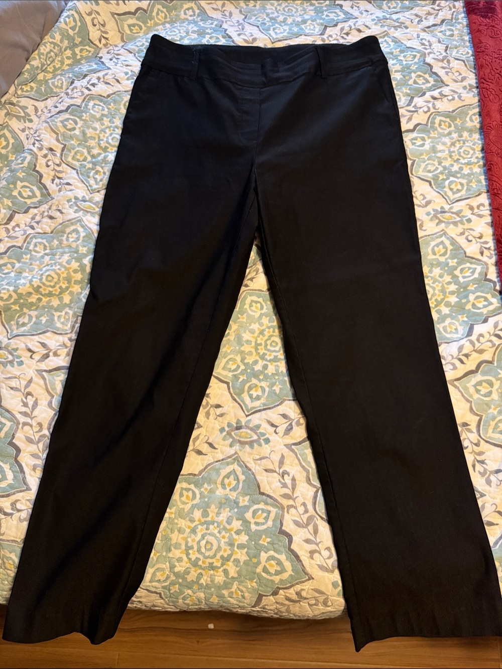 Jones New York Black Straight-Leg Women's Pants